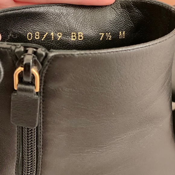 Stuart Weitzman Leather Heel Booties Ankle - Picture 8 of 8